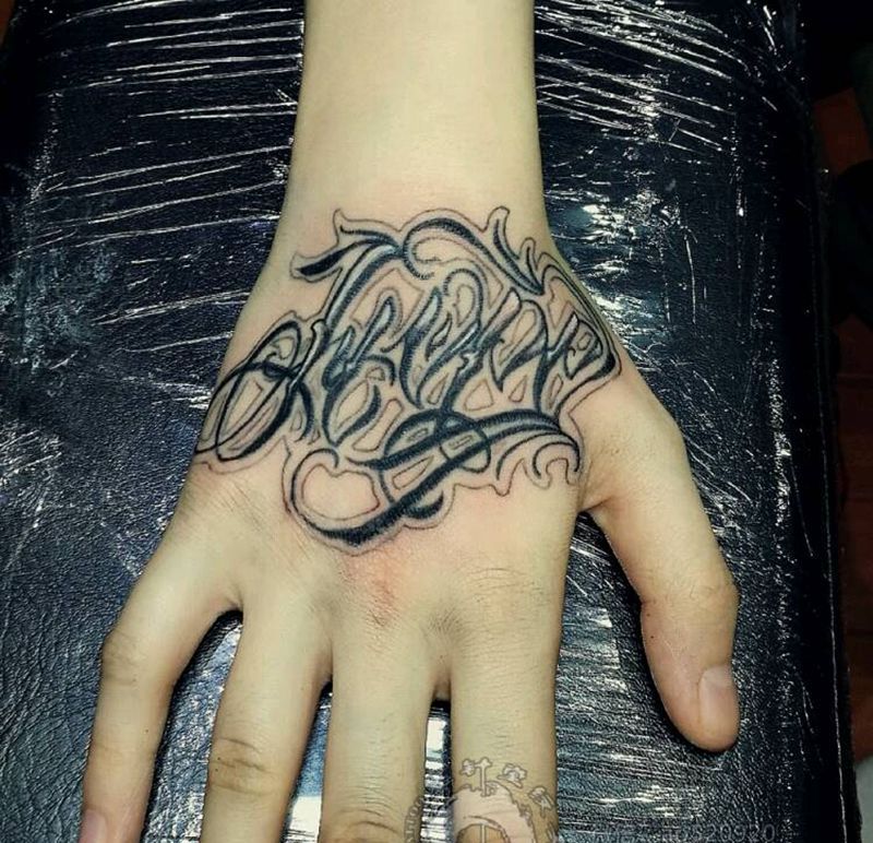 花体英文纹身图片