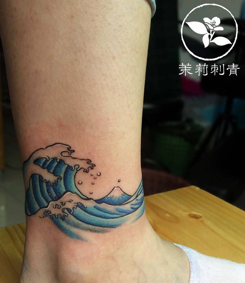 神奈川冲浪里纹身图片_成品手稿腿部清新原创纹身图案