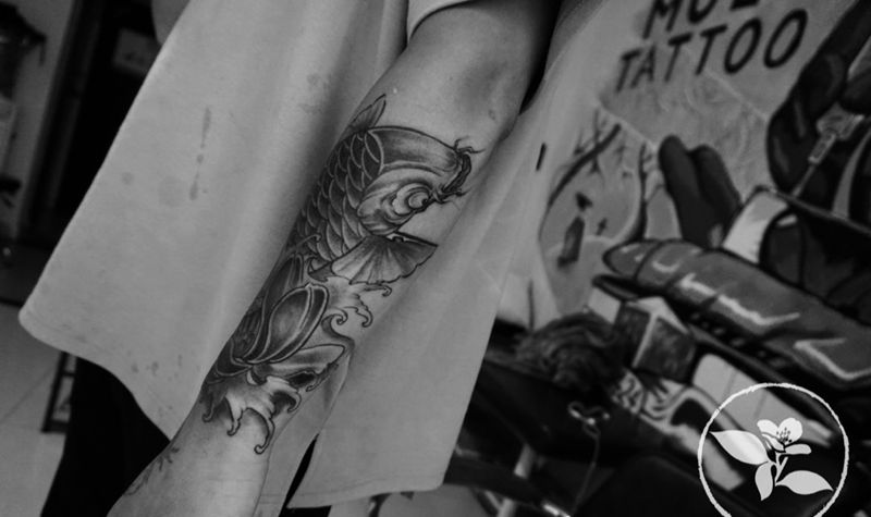 鱼遮盖纹身图片