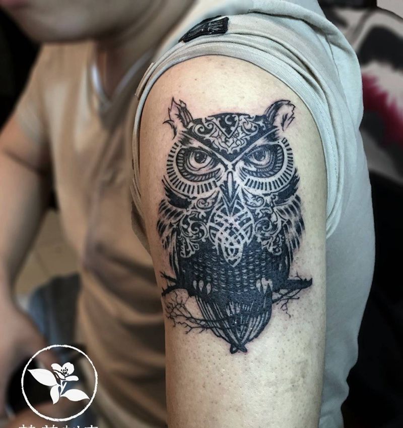 猫头鹰纹身图片_成品手臂欧美图腾纹身图案