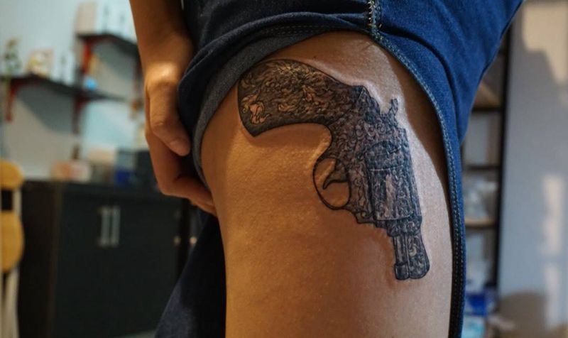复古左轮纹身图片