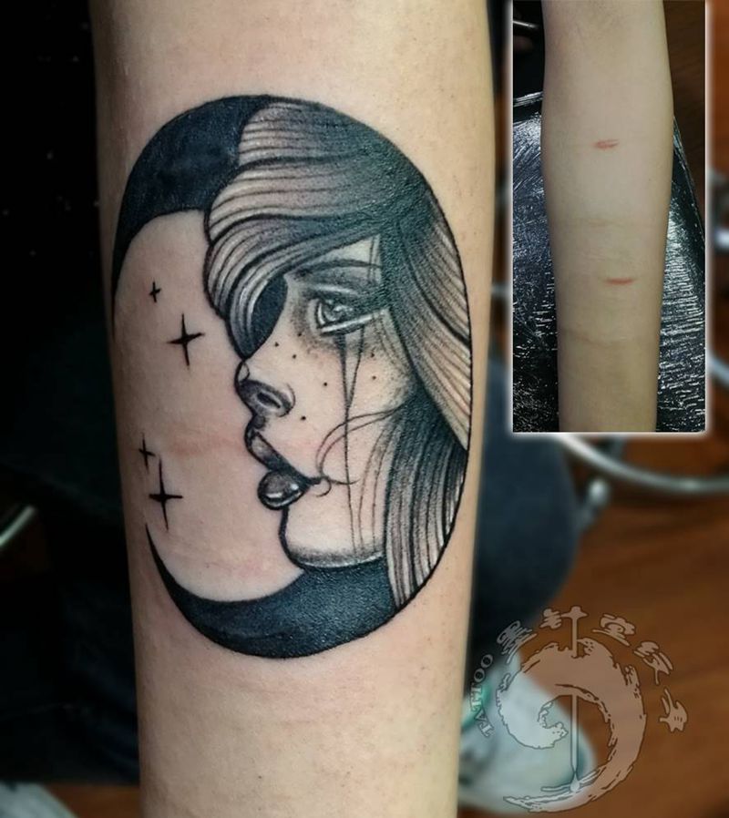 疤痕遮盖纹身图片_手臂手部欧美写实点刺纹身图案