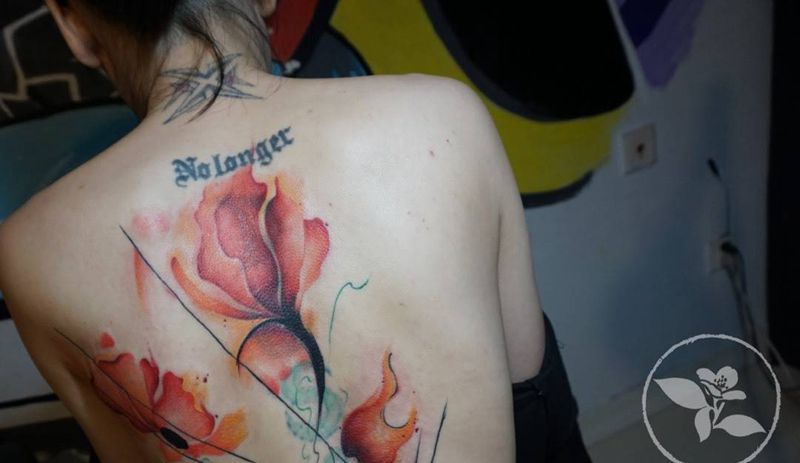 遮盖未完纹身图片