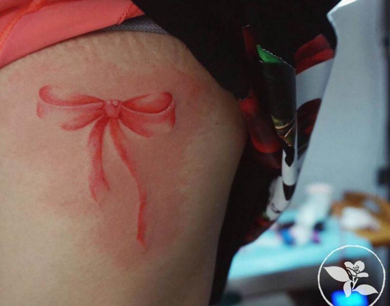 蝴蝶结纹身图片