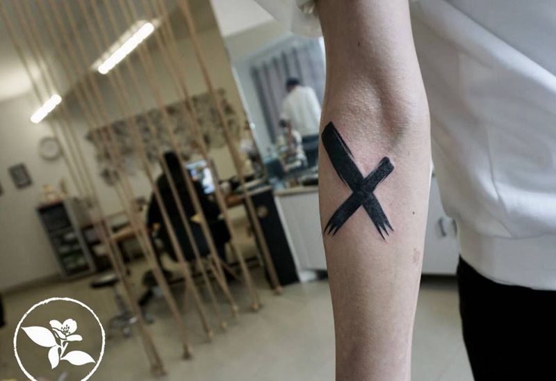 x纹身图片_手部水彩水墨纹身图案