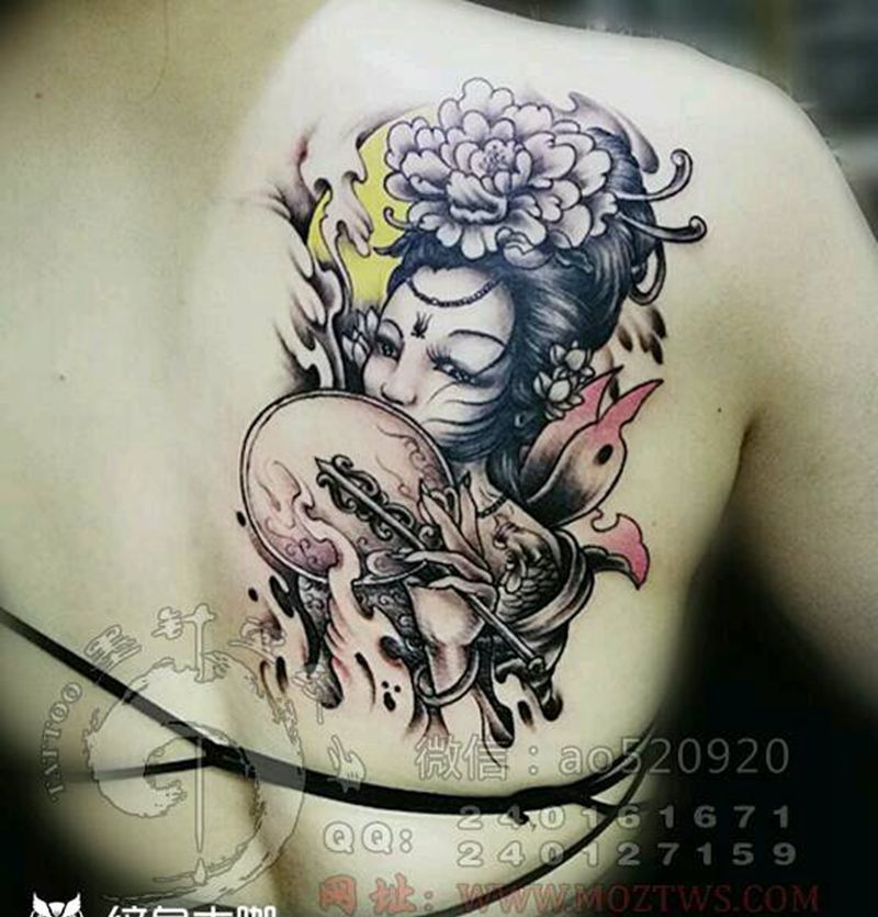 背肩艺妓纹身图片