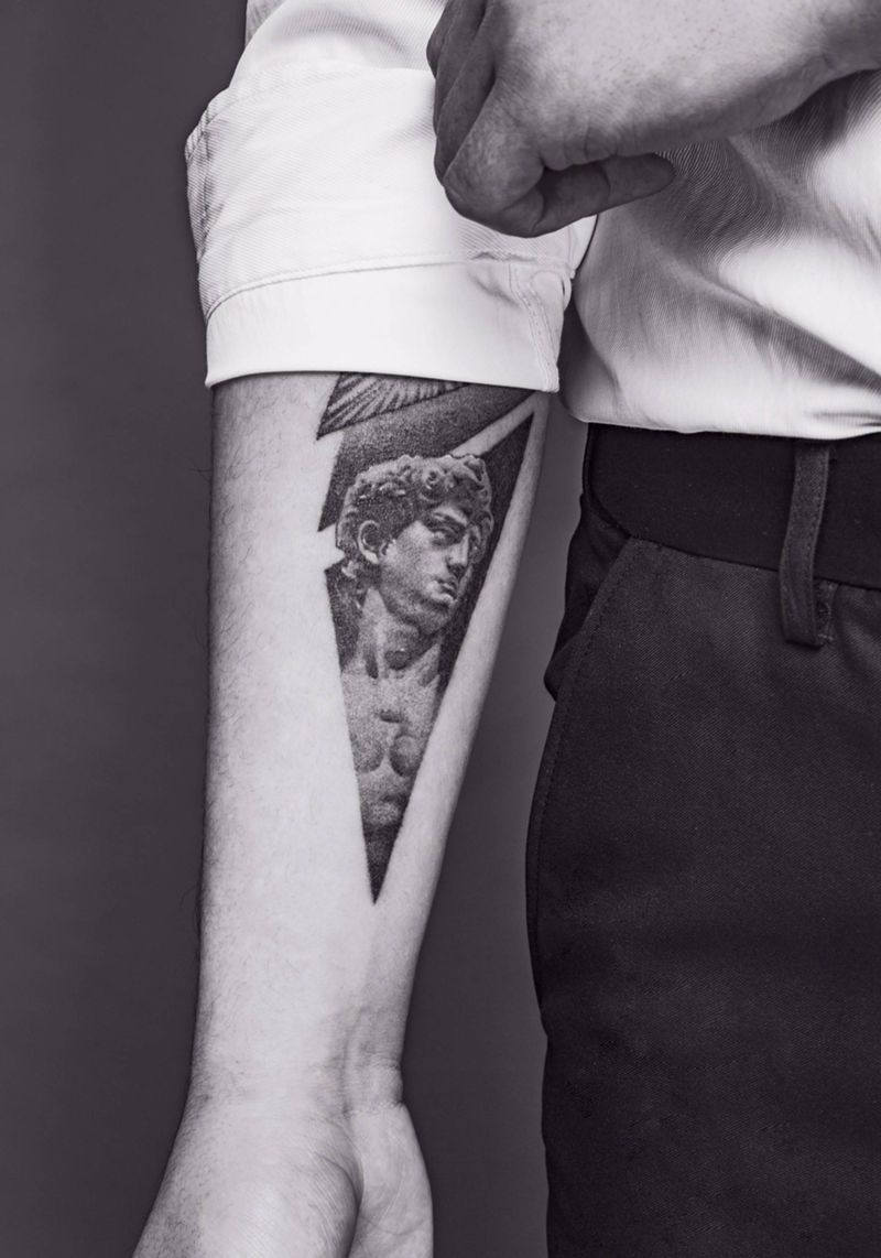 大卫纹身图片_手臂欧美写实点刺纹身图案