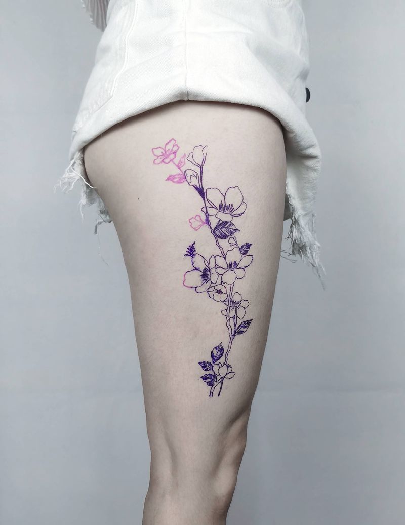 花纹身图片_腿部纹身图案