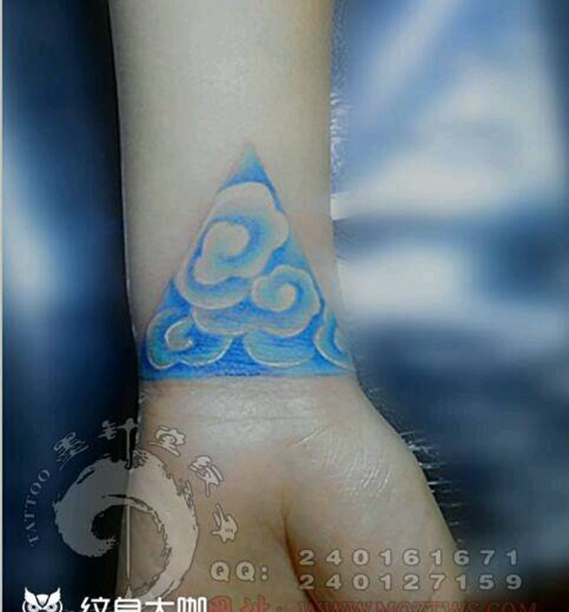 祥云纹身图片