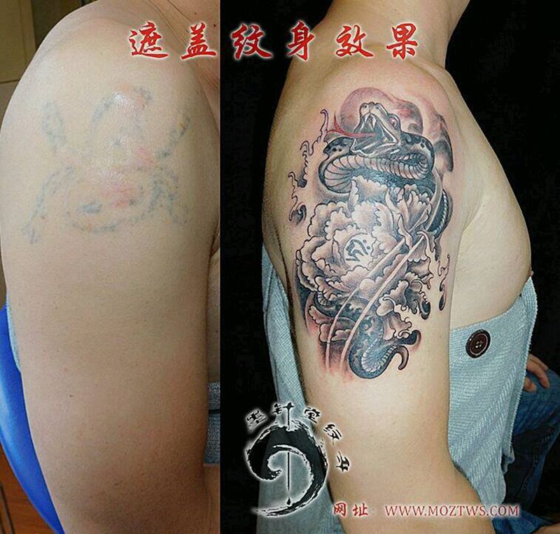 蛇牡丹花纹身图片