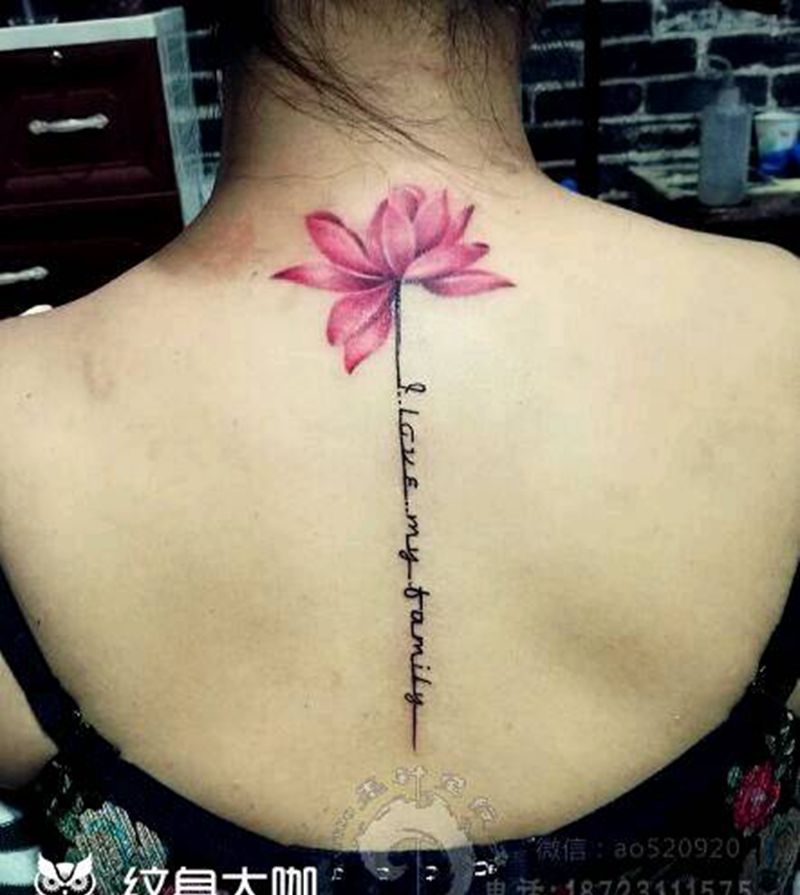 莲花英文纹身图片
