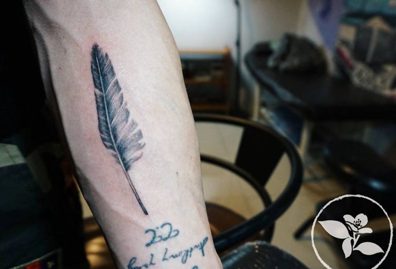 羽毛纹身图片