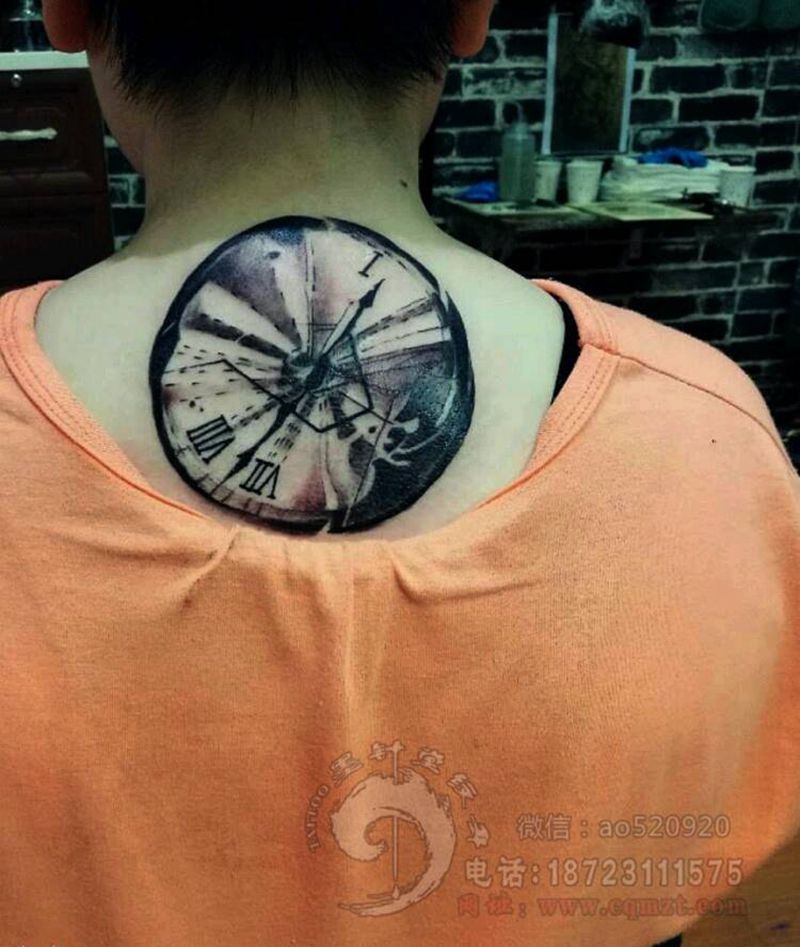 指南针纹身图片