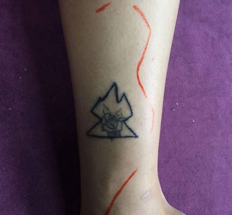 遮盖失败纹身纹身图片_成品腿部清新动物刺青纹身图案