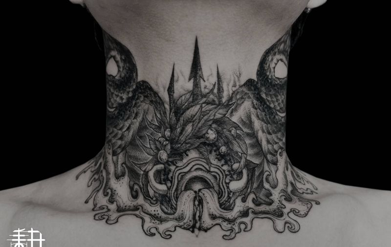 双蛇水瓶纹身图片_颈部点刺蛇原创暗黑纹身图案