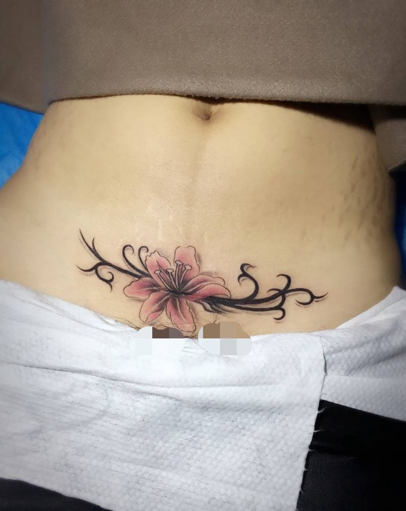 破腹产遮盖纹身图片_腹部清新传统植物图腾纹身图案