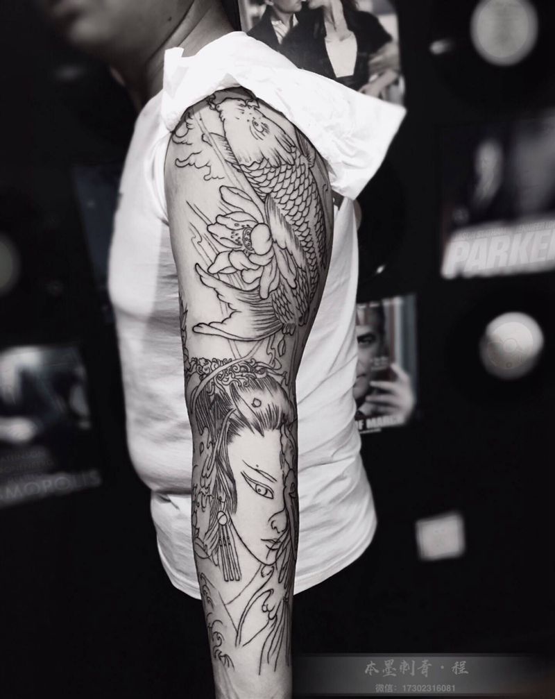 大花臂鲤鱼艺妓线条纹身图片_手臂纹身图案