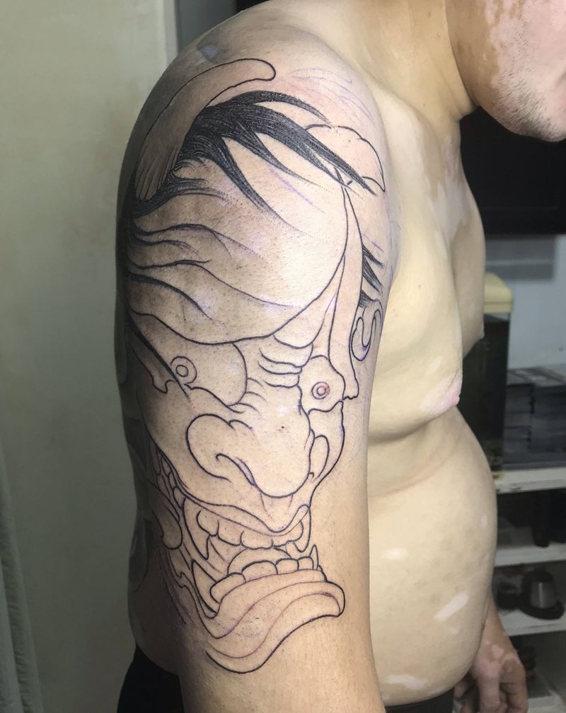 花臂待续纹身图片_臀部纹身图案