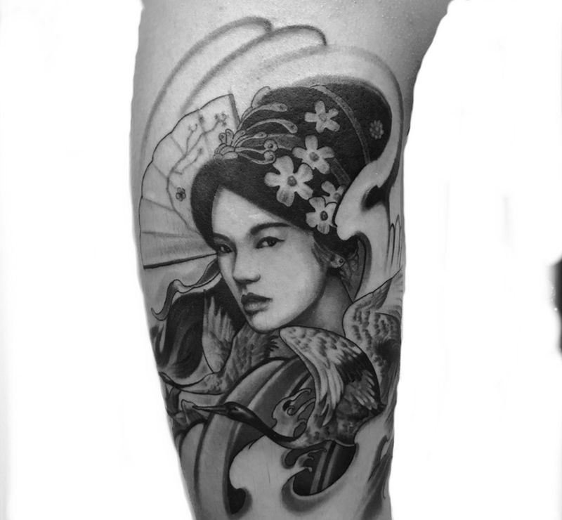 艺伎纹身图片_成品腿部写实传统肖像人物纹身图案