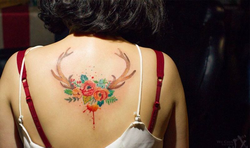 花鹿角纹身图片