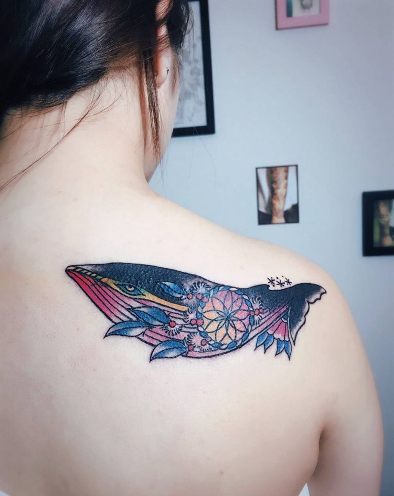 盖图纹身图片_肩部颈部背部清新传统纹身图案