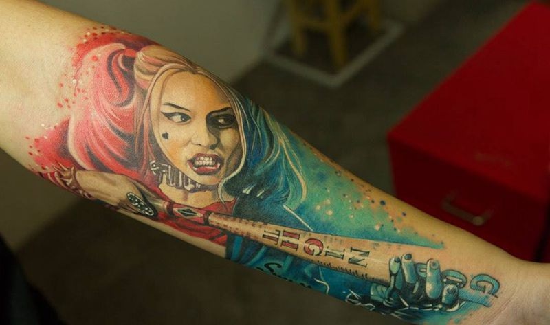 哈莉·奎茵纹身图片_成品手臂欧美写实人物自杀小队纹身图案