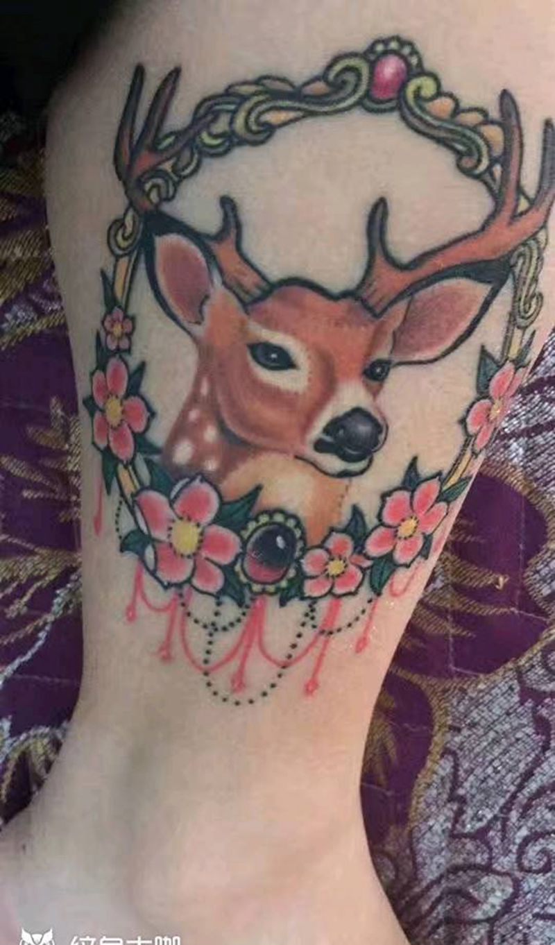 鹿纹身图片