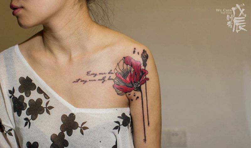 罂粟花纹身图片_成品肩部欧美植物水彩刺秦彩色彩色刺青欧美欧美刺青花纹身图案