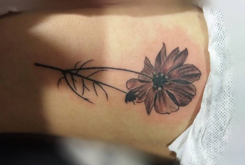 花纹身图片_植物成品腰部胸部背部腿部手部清新纹身图案