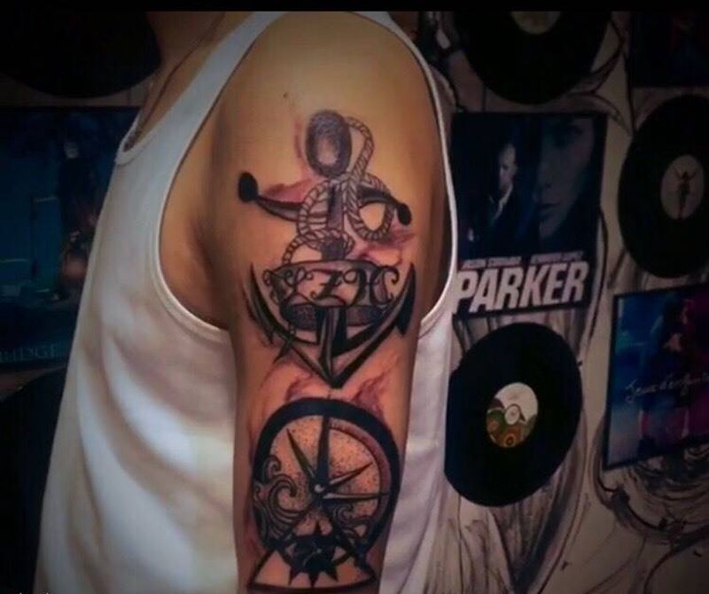 失败纹身修改添加船锚指南针纹身图片_手臂水彩Old School纹身图案