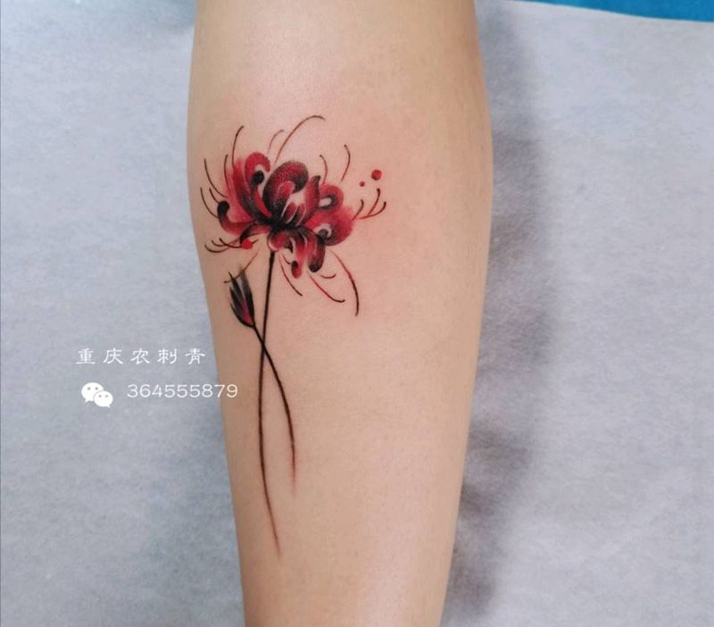 彼岸花纹身图片_腿部脚部水彩水墨花彼岸花小清新纹身图案