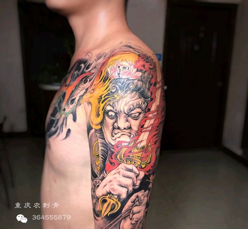 不动明王纹身图片_肩部手臂新传统不动明王明王神纹身图案