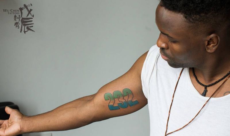 小图集纹身图片_成品颈部肩部背部手臂欧美清新图腾几何字体纹身图案