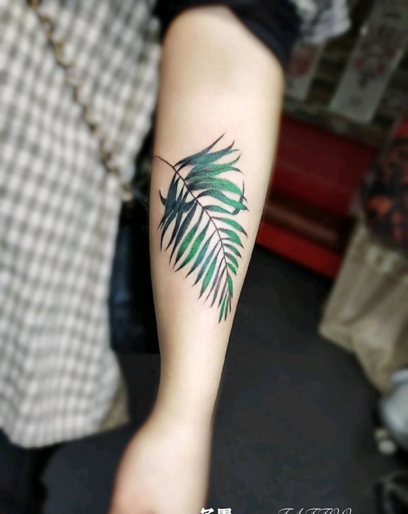 蕨类植物纹身图片_手臂手部New School纹身图案