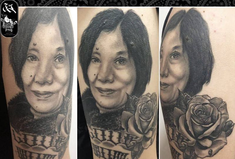 承载者的母亲纹身图片_手臂欧美写实以太政纹身图案