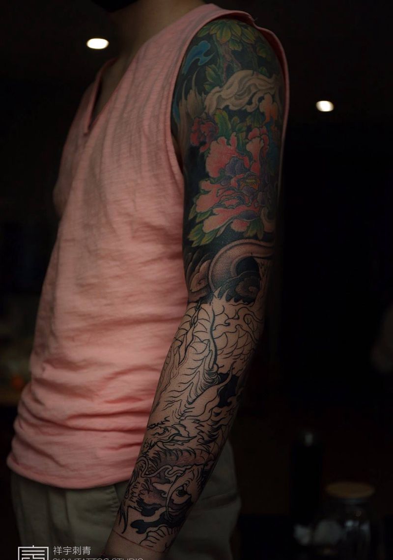 应龙纹身图片_手臂新传统纹身图案