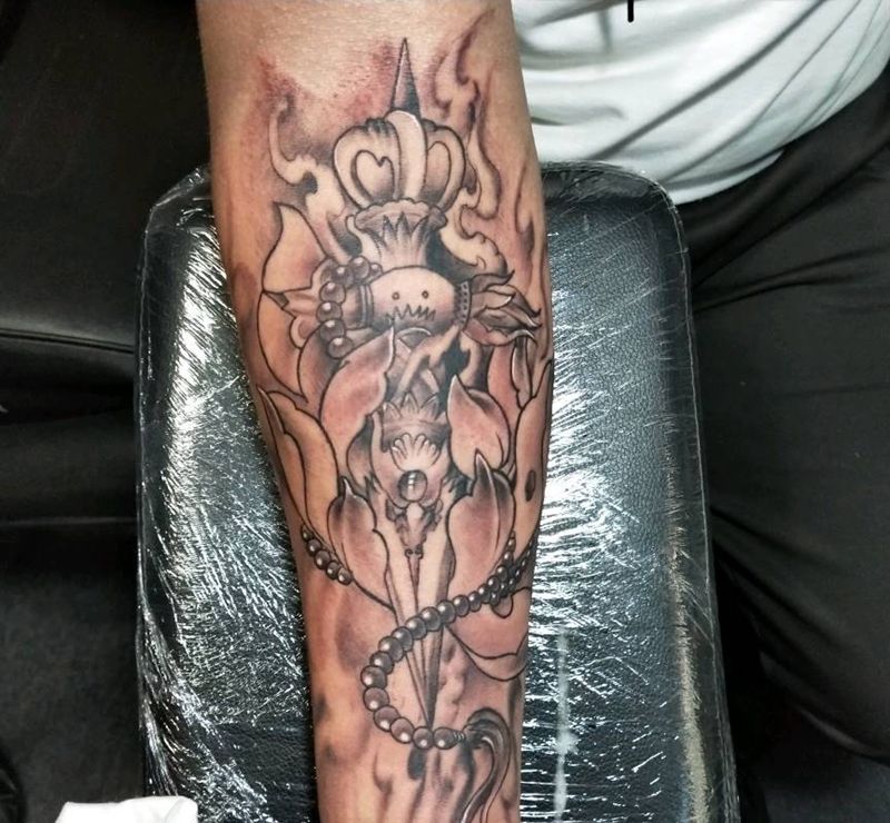 降魔杵纹身图片