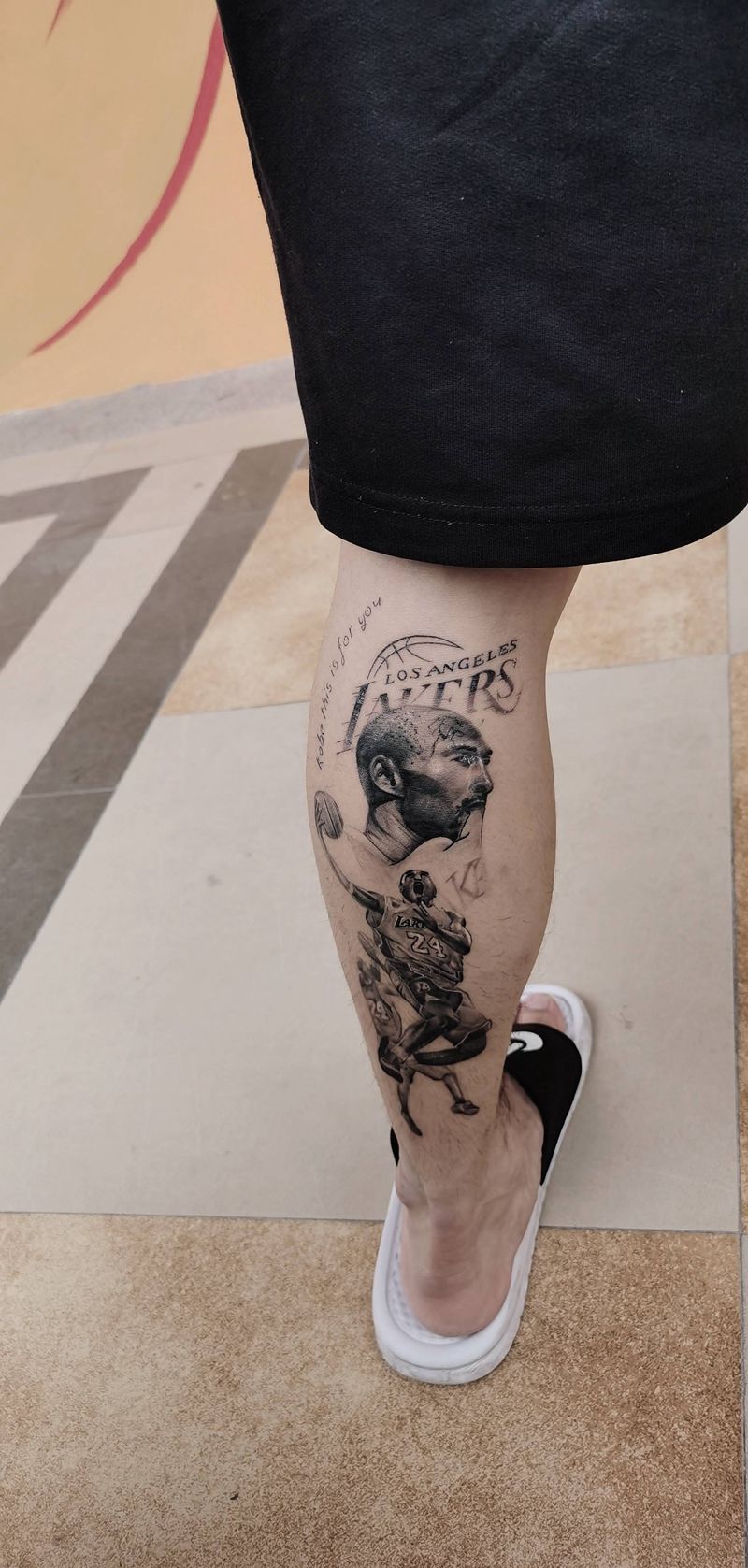 科比纹身图片_腿部欧美写实纹身图案