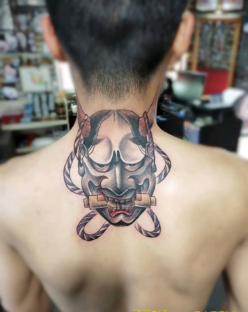 般若纹身图片_颈部老传统纹身图案