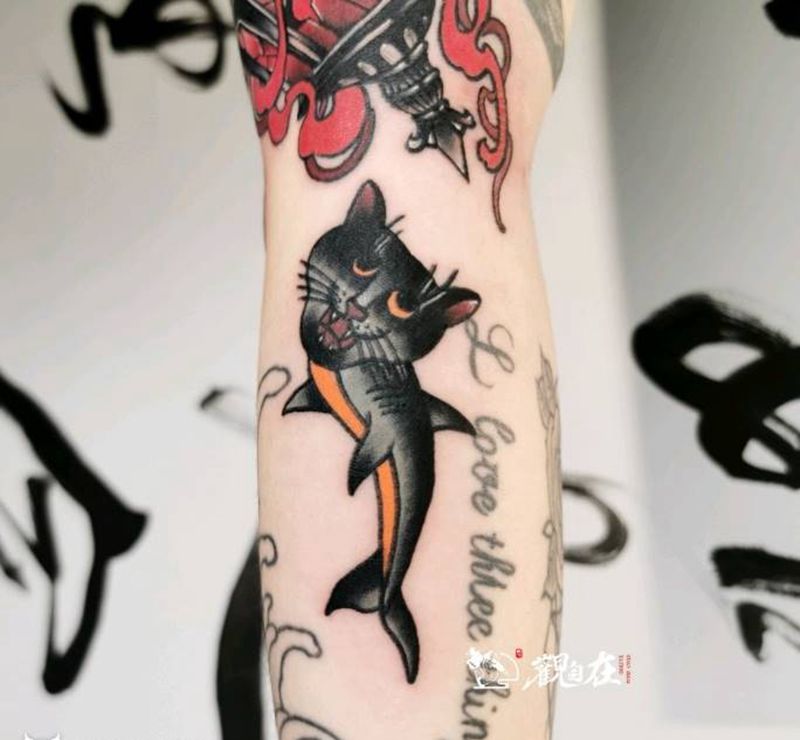 old school小猫鱼纹身图片_手臂Old School纹身图案