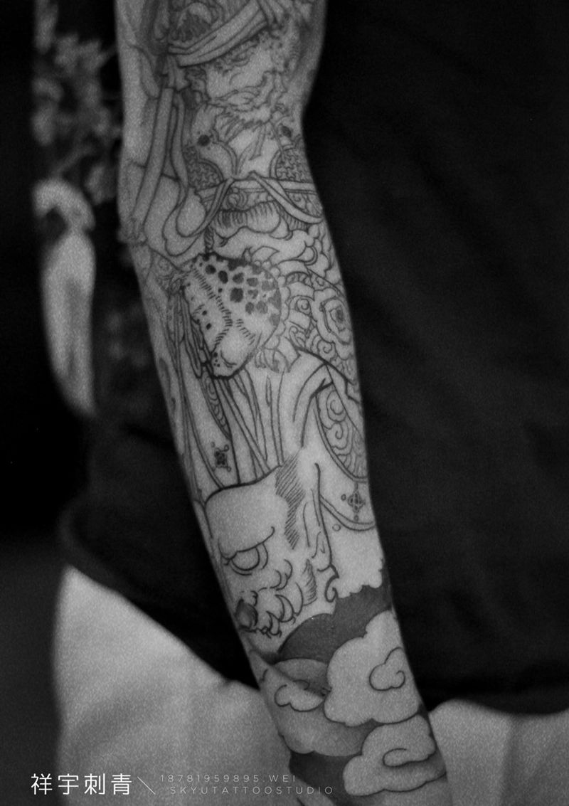 未完纹身图片_手臂成品传统原创鬼神纹身图案