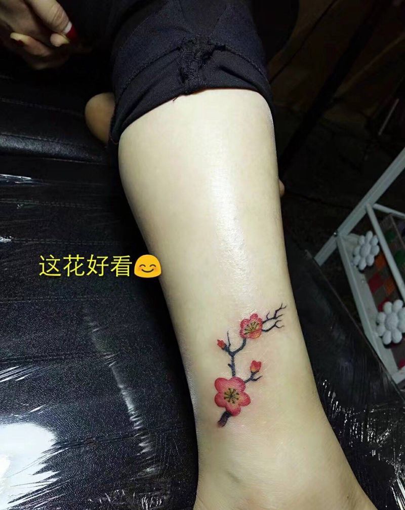 梅花纹身图片