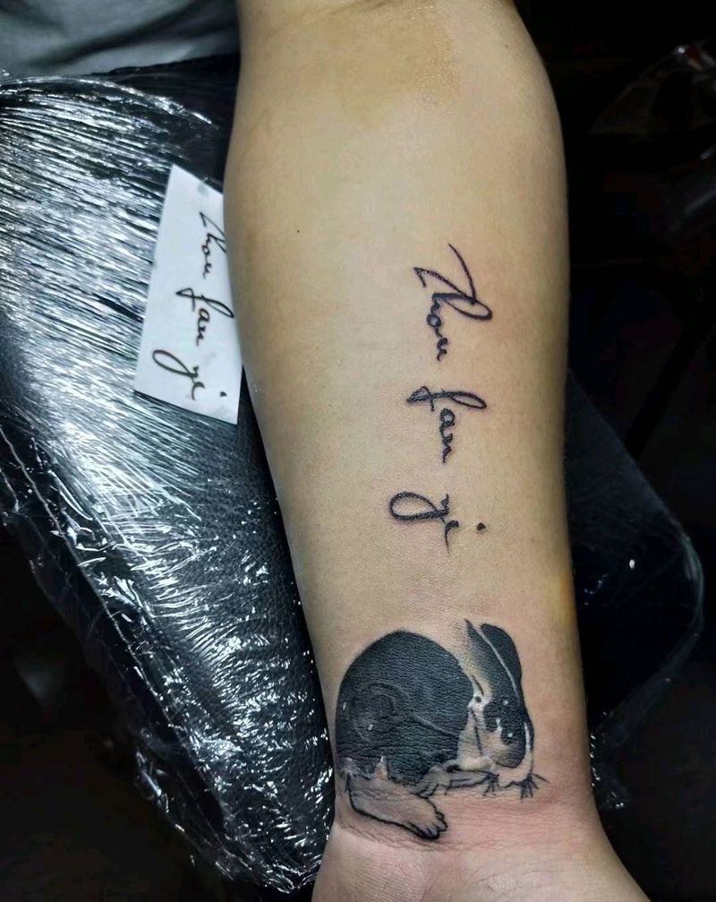 兔＋英文纹身图片