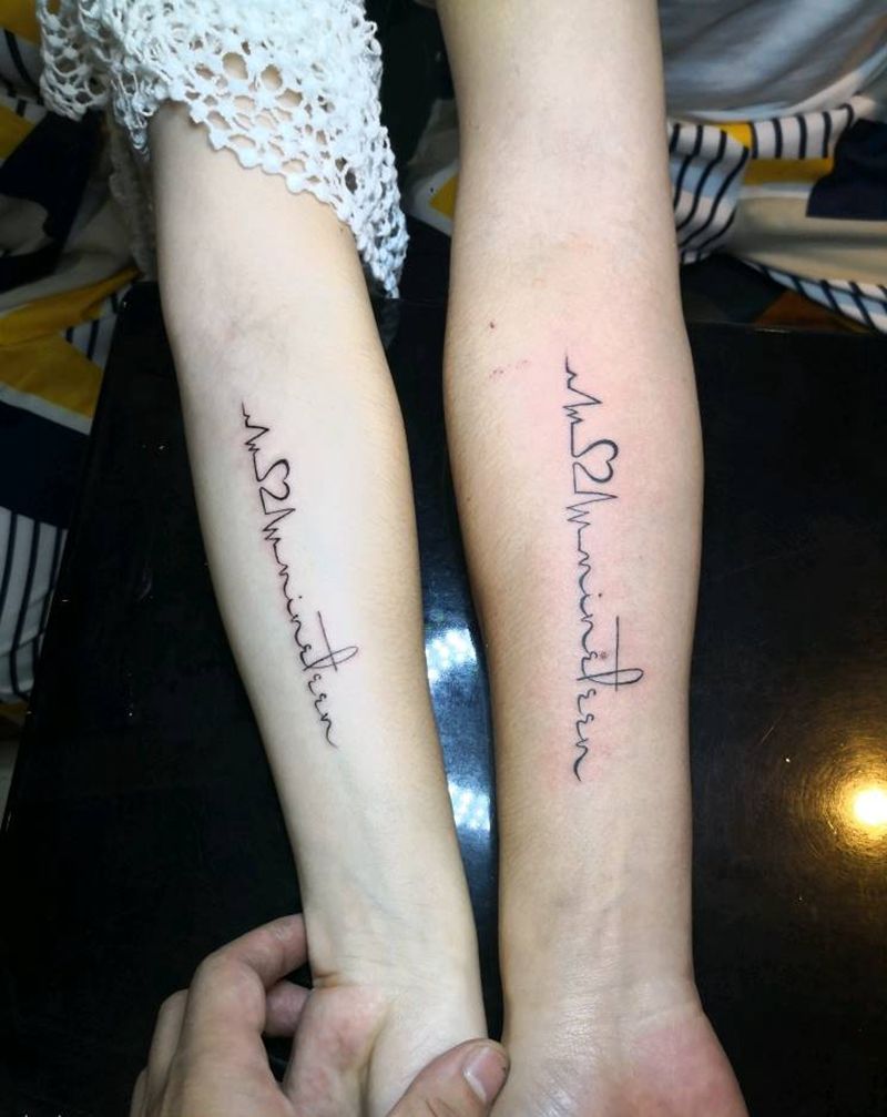 小字母纹身图片_手臂纹身图案