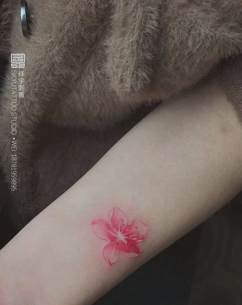 疤痕遮盖纹身图片_成品手臂清新植物纹身图案