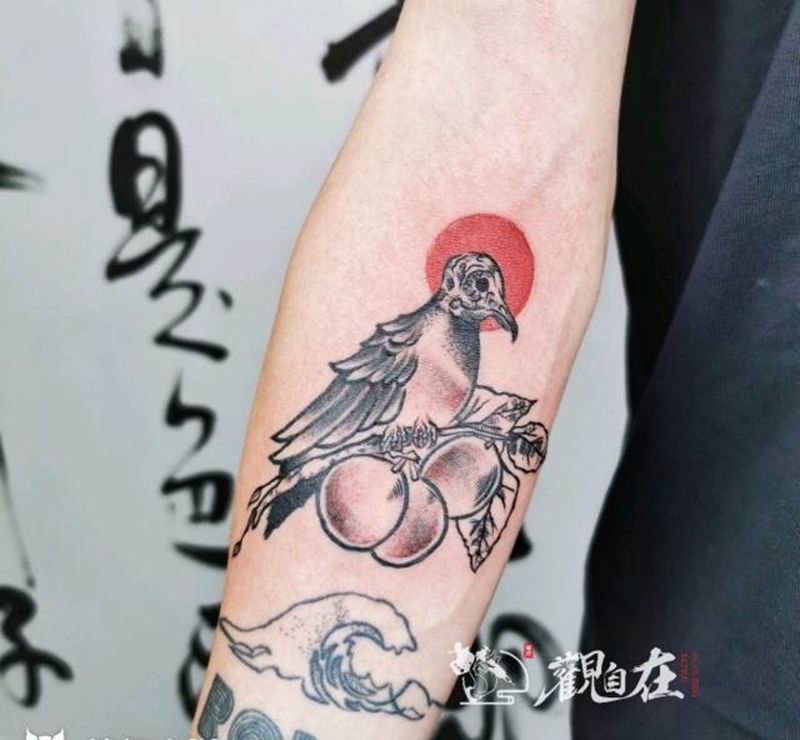 鸟纹身图片_手臂鸟纹身图案