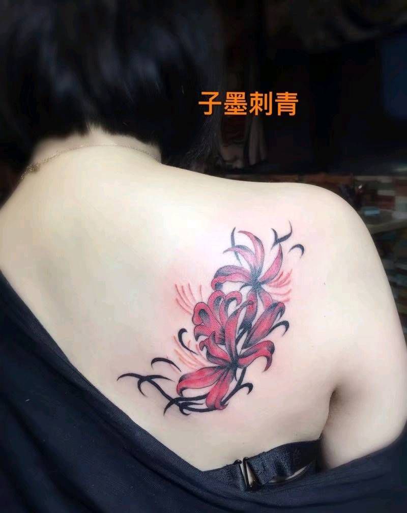 彼岸花纹身图片
