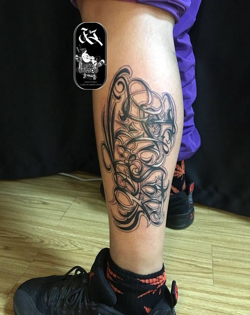 奇卡诺花字设计纹身图片_成品腿部欧美字符以太政原创成都刺青成都纹身图案