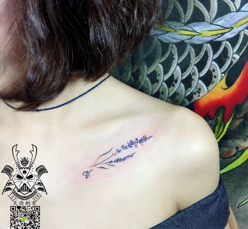 薰衣草纹身图片_成品肩部欧美清新写实植物静物原创纹身图案