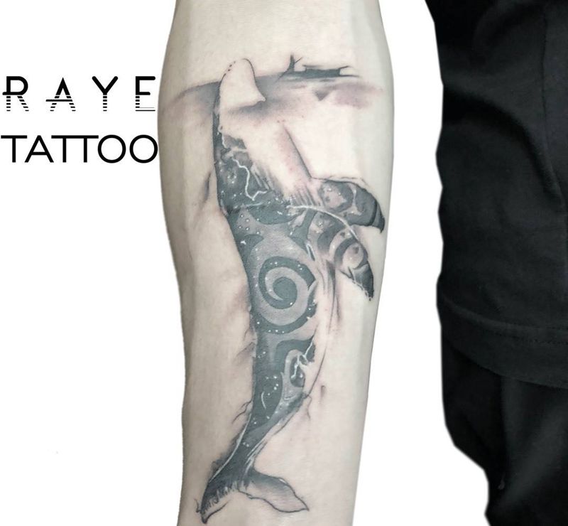 小鲸鱼纹身图片_成品手臂欧美清新原创动物纹身图案